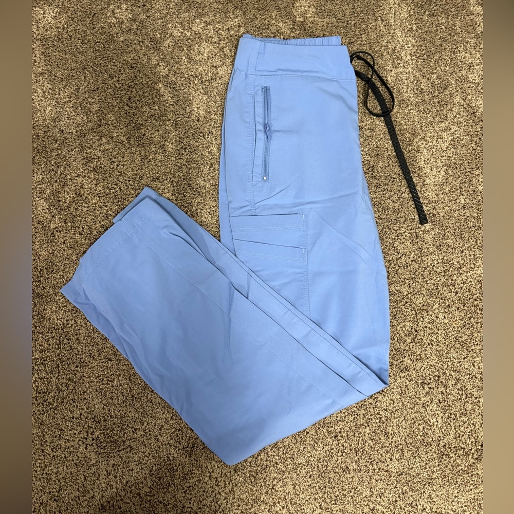 Barco Motion Women’s Scrub pants light blue size small